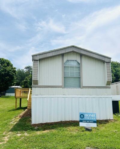 Photo 2 of 10 of home located at 185 Gooch Lane Maynardville, TN 37807