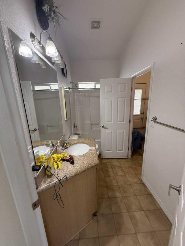 2005 Silvercrest The Advantage Manufactured Home