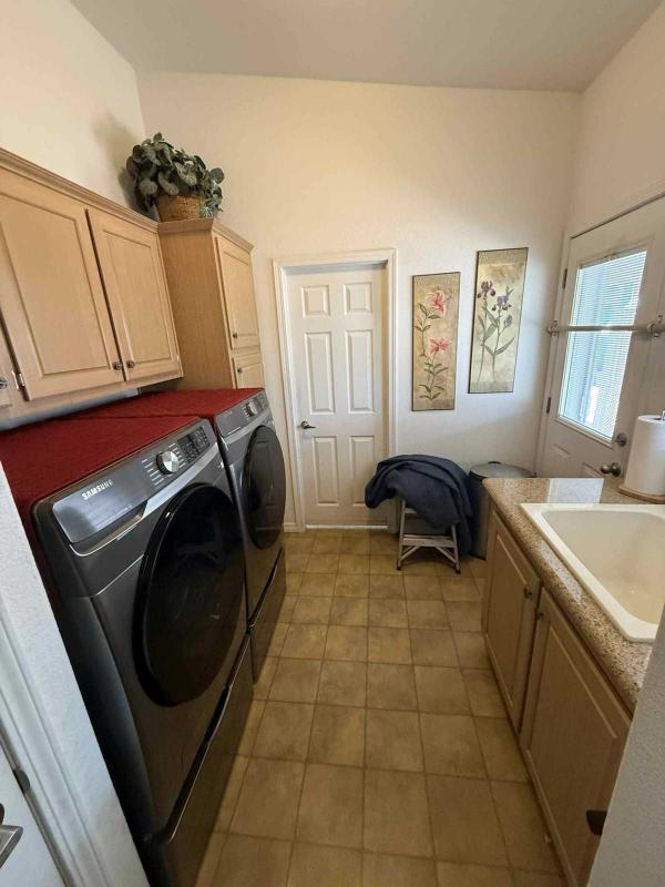 2005 Silvercrest The Advantage Manufactured Home