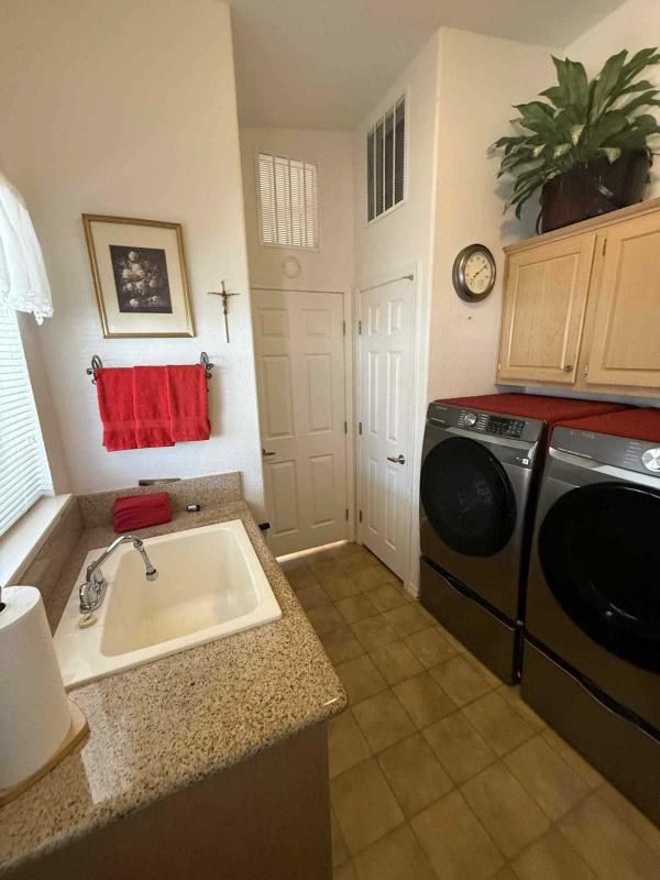 2005 Silvercrest The Advantage Manufactured Home
