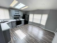 1995 TRLR Mobile Home