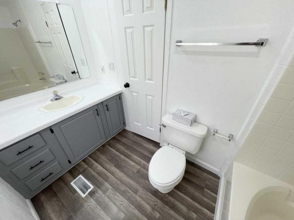 1995 TRLR Mobile Home