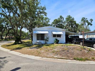 Mobile Home at 10526 Pleasant Blvd Riverview, FL 33569