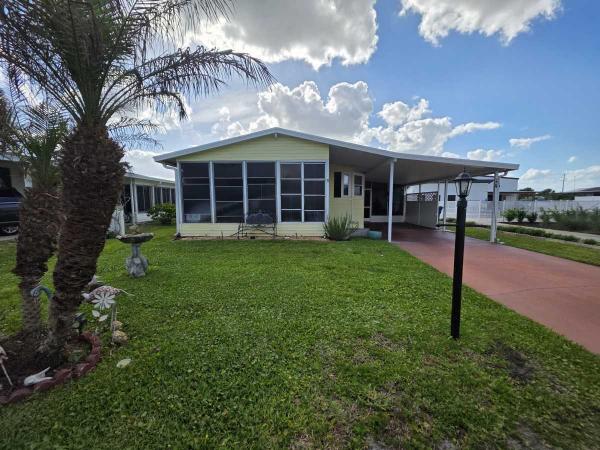 Photo 1 of 2 of home located at 5130 Abc Rd, Lot 14 Lake Wales, FL 33859