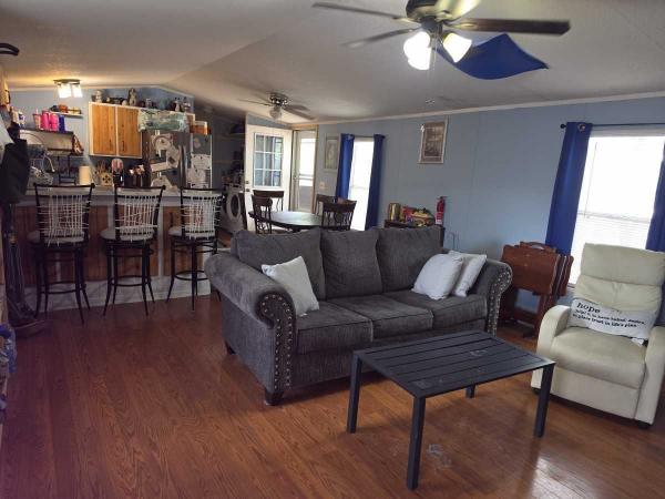 2004 Clayton Homes freedom 3 bedroom Manufactured Home