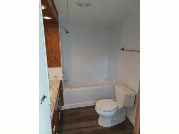 1964 NEW MOON Manufactured Home
