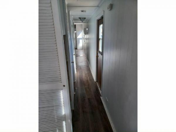 1964 NEW MOON Manufactured Home