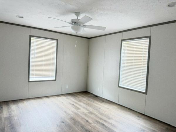 2026 clayton 95CCS28523AH26 Mobile Home