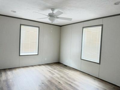 Photo 2 of 8 of home located at 1809 Autumn Monroe, MI 48161