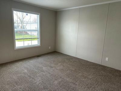 Photo 5 of 7 of home located at 1723 Old Timber Monroe, MI 48161