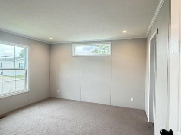 2024 Champion DAPB2852H32034 Mobile Home