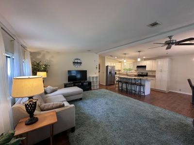 Photo 3 of 17 of home located at 2205 East Lakeview Drive Sebastian, FL 32958