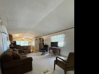 1990 Commodore NP31105 Mobile Home