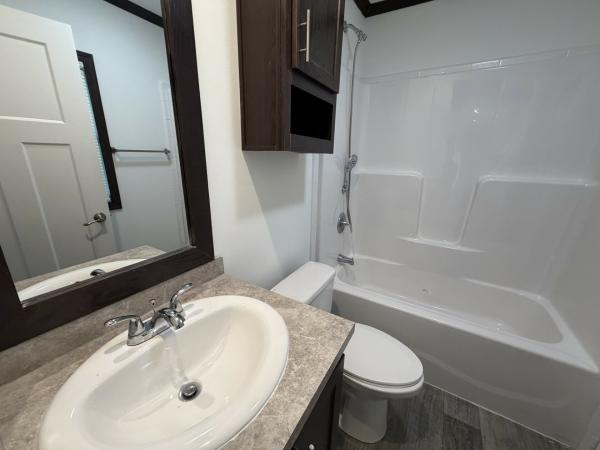 2021 Skyline FXE400AB Mobile Home