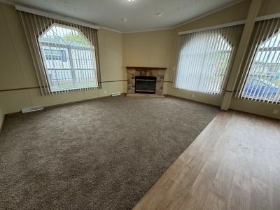 Photo 3 of 15 of home located at 1916 Aspen St Newport, MI 48166
