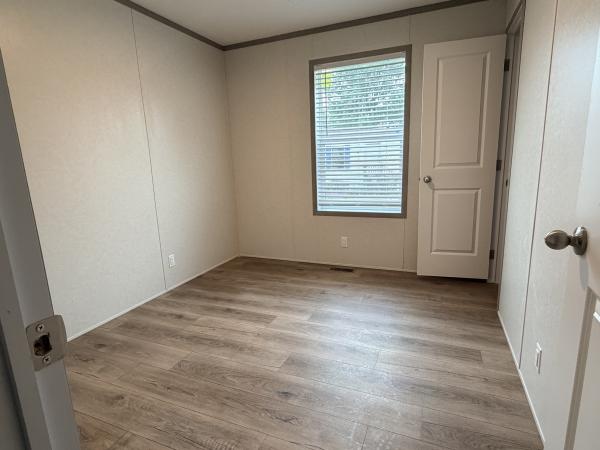 2026 clayton 96CCS16763BH Mobile Home