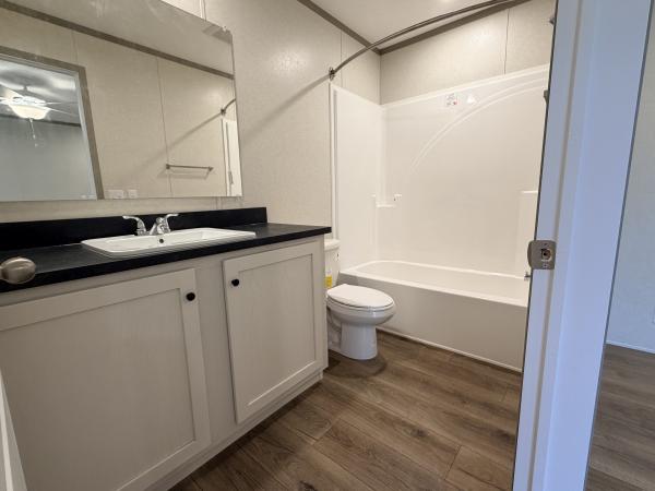 2026 clayton 96CCS16763BH Mobile Home