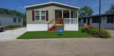 Photo 2 of 16 of home located at 4415 Jena Lane Flint, MI 48507