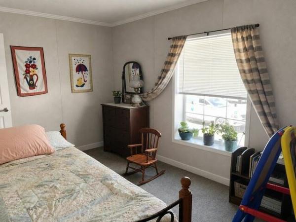 2021 Skyline - Sugarcreek Holly Mobile Home
