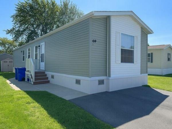 2021 Skyline - Sugarcreek Holly Mobile Home