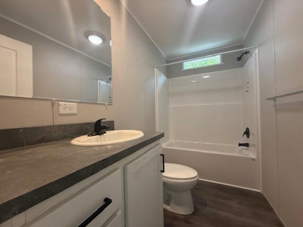 2025 Champion RAPB2856H32173 Mobile Home