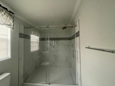 Photo 3 of 20 of home located at 13204 Grape Avenue Grand Island, FL 32735