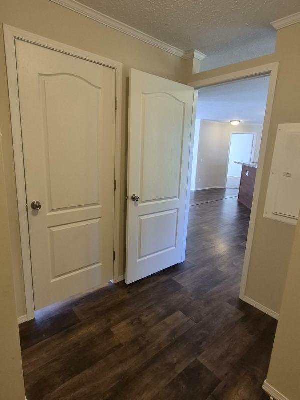 2022 Mansion EVB22 5854  Home