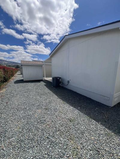 Photo 5 of 24 of home located at 3555 S. Pacific Hwy Medford, OR 97501
