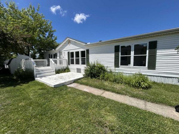 1992  Mobile Home For Sale