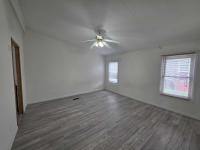1990 Shult Manufactured Home