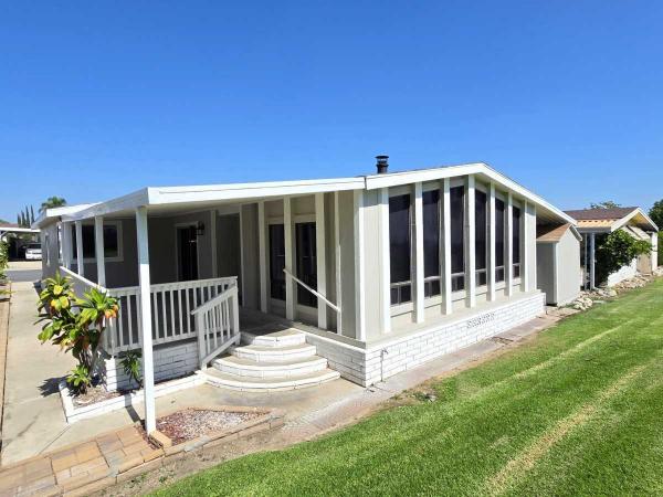 Photo 1 of 2 of home located at 929 E Foothill Blvd Spc 84 Upland, CA 91786