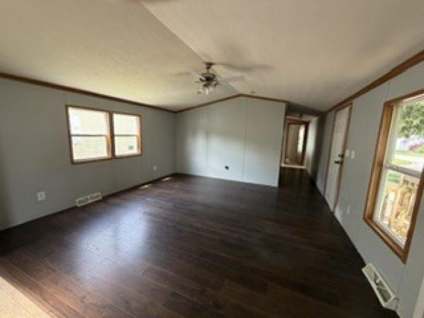 2004 Skyline Manufactured Home