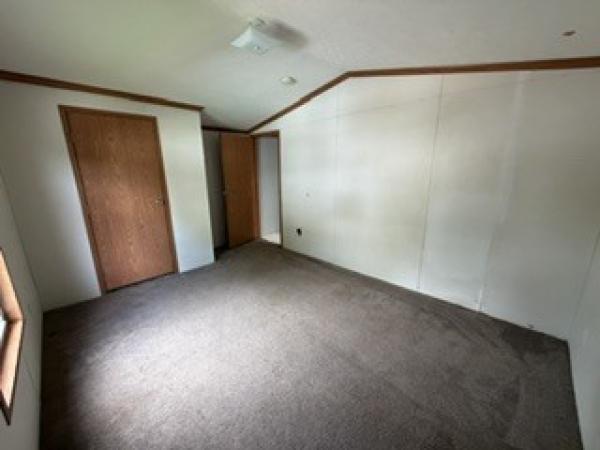 2004 Skyline Manufactured Home
