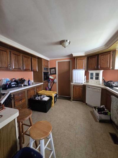 Photo 3 of 10 of home located at 587 Ninebark Wixom, MI 48393