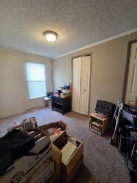 1989 Parkwood Homes Manufactured Home
