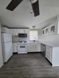 2000 Skyline Manufactured Home