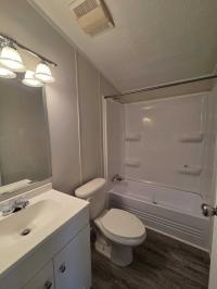 2000 Skyline Manufactured Home