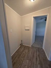 2000 Skyline Manufactured Home