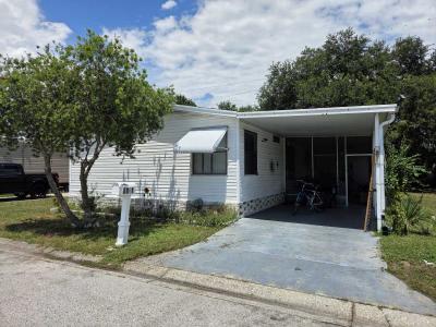 Mobile Home at 8841 Barcin Cir Riverview, FL 33578