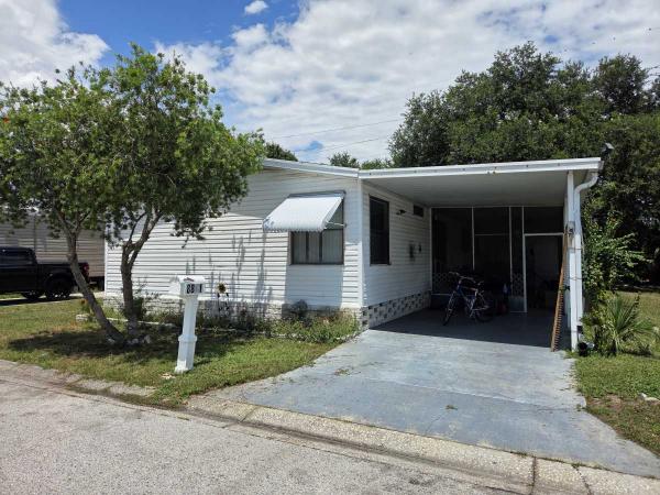 Photo 1 of 2 of home located at 8841 Barcin Cir Riverview, FL 33578