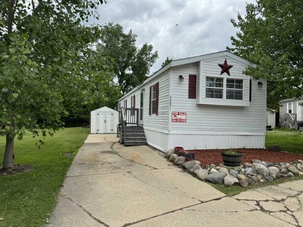 Photo 1 of 2 of home located at 32671 Susan Ct. New Haven, MI 48048