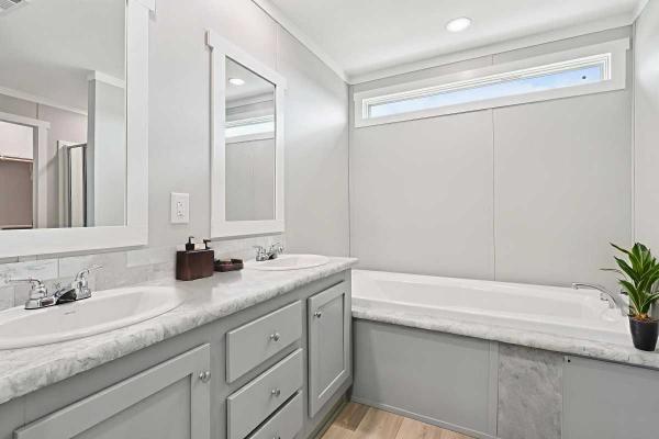 2026 Oak Creek Compass 231 Mobile Home