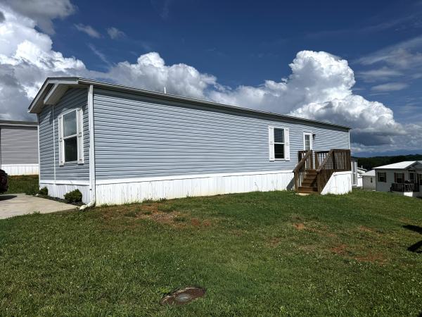 2021 Clayton Homes Inc Blazer Extreme Mobile Home