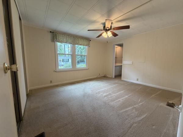 1977 CROS 4024 Mobile Home