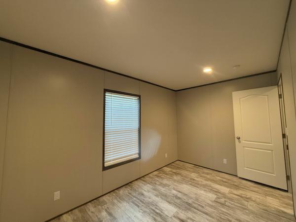 2023 Southern Energy Homes Price Buster Mobile Home