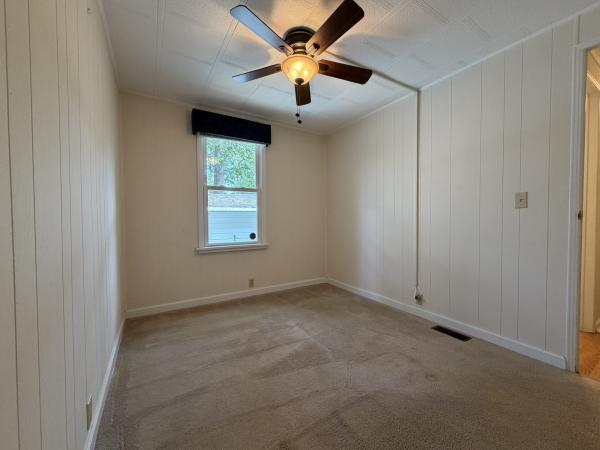 1977 CROS 4024 Mobile Home