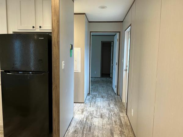 2023 Southern Energy Homes Price Buster Mobile Home