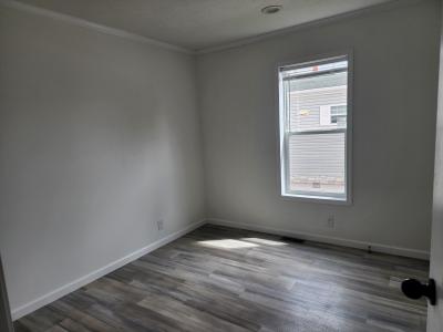 Photo 4 of 6 of home located at 49796 Newark Drive Shelby Township, MI 48315
