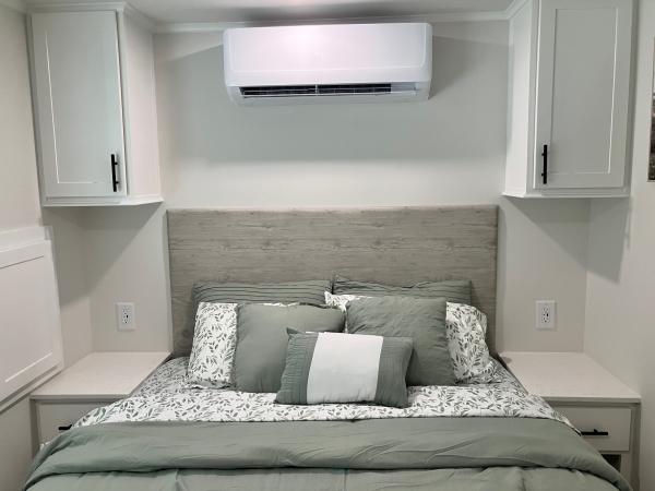 2026 Great Outdoor Cottages Lifestyle 210-L Mobile Home