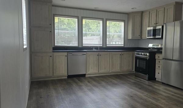 2026 clayton 96CCS16663CH26 Mobile Home